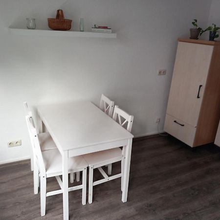 Top Apartment 200 Meter Zum Rheinauhafen Köln Ngoại thất bức ảnh